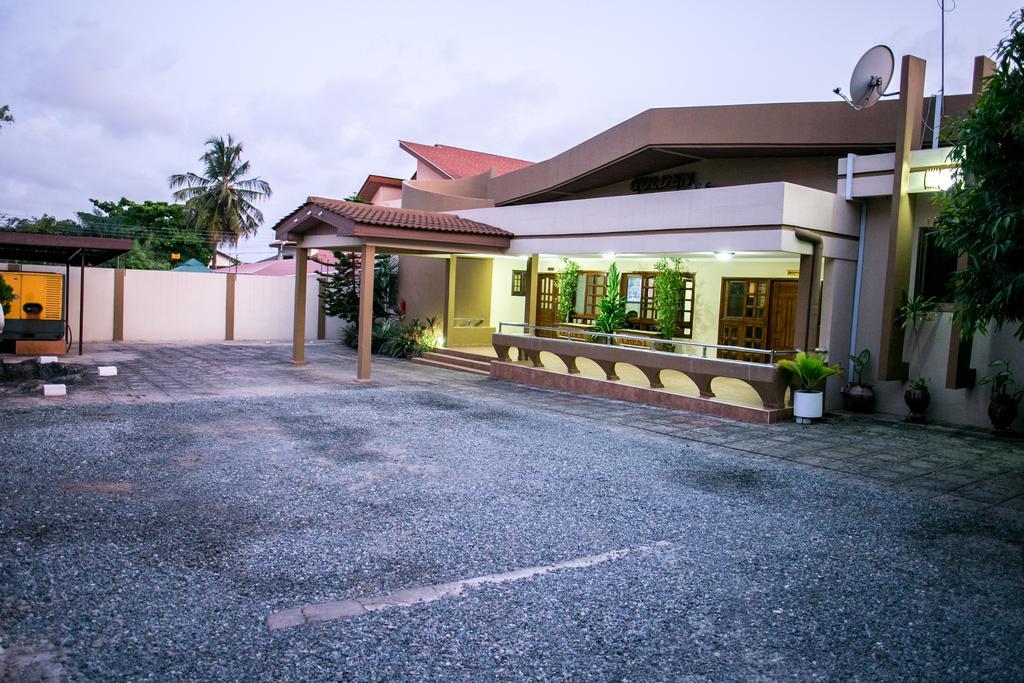 Golden Crest Lodge Bawaleshi Exterior photo